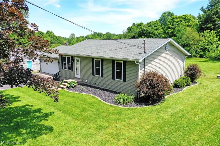 754 Warner Road, Brookfield, OH - Photo 5