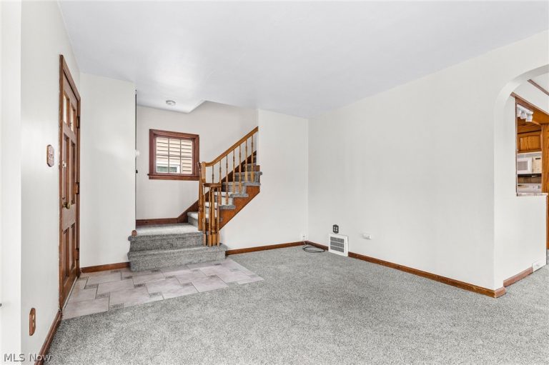 1905 Tampa Avenue, Cleveland, OH - Photo 4