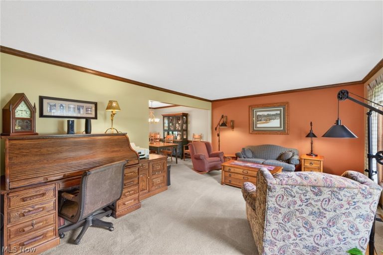 10178 Huntington Park Drive, Strongsville, OH - Photo 6