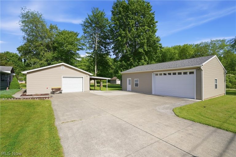 5000 Pymatuning Lake Road, Andover, OH - Photo 2
