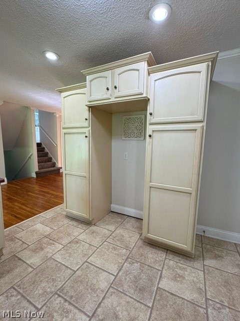 7068 Woodell Avenue, Canton, OH - Photo 5