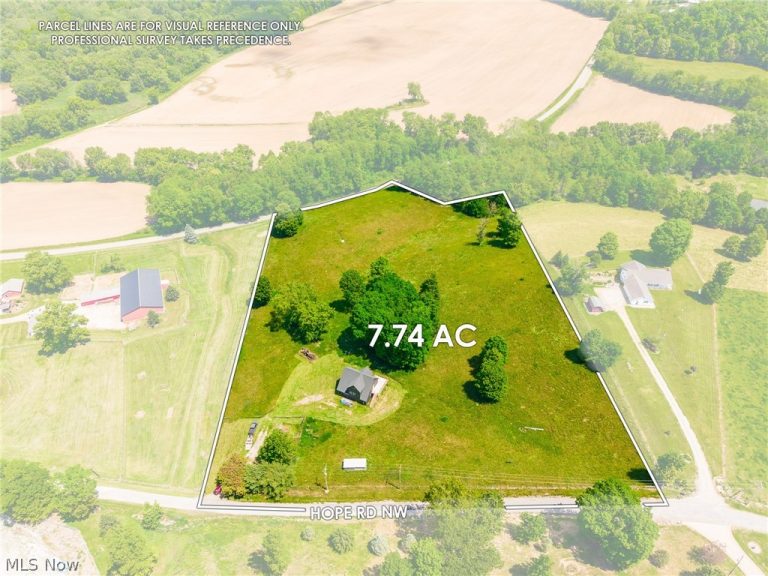 3640 Hope Road, Magnolia, OH - Photo 2