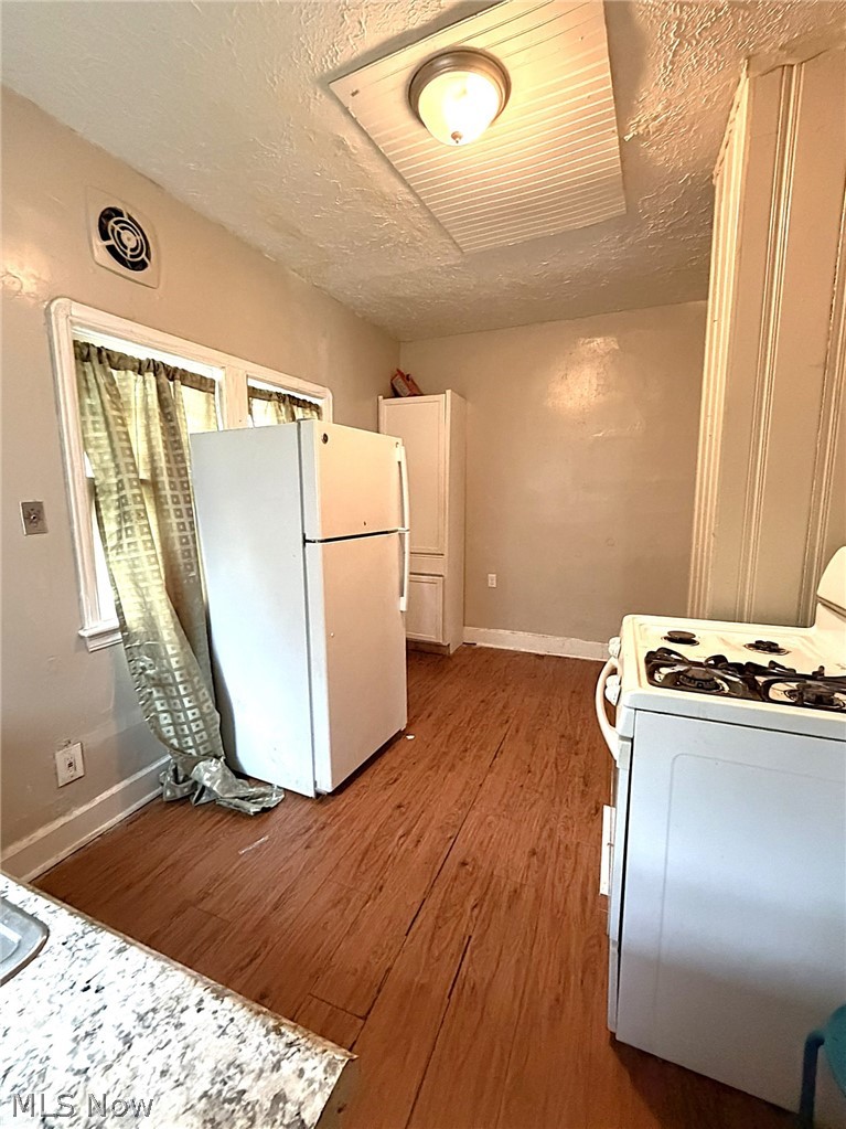 7216 Brinsmade Avenue, Cleveland, OH - Photo 6
