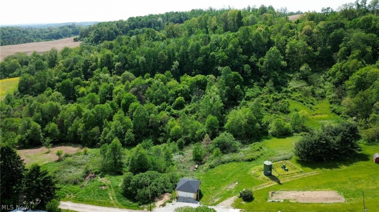 Degen Road, Stone Creek, OH, 43840