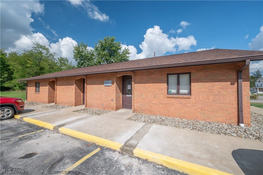 1360 Main Street, Mineral Ridge, OH