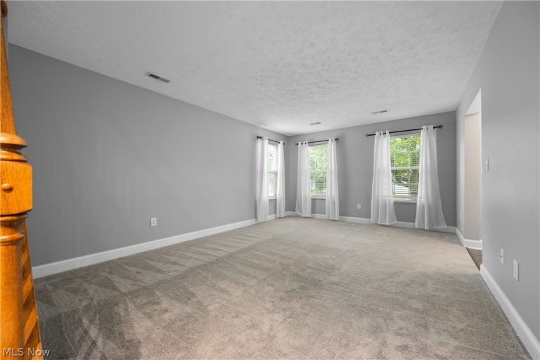 363 Casselberry Place, Macedonia, OH - Photo 6