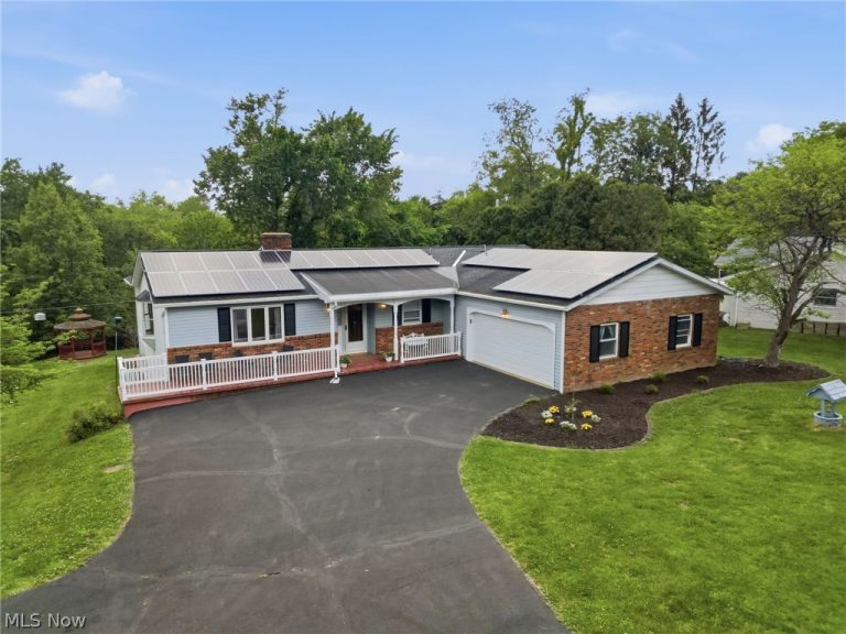 1965 Dunzweiler Drive, Zanesville, OH, 43701