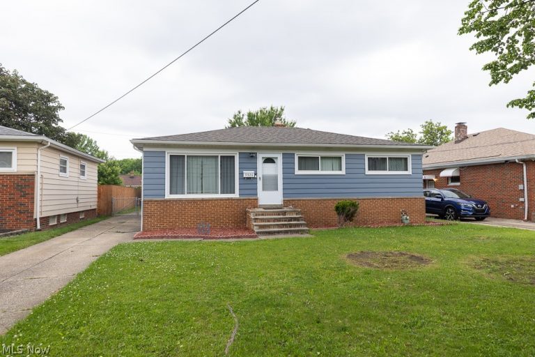 9326 Ackley Road, Parma Heights, OH, 44130