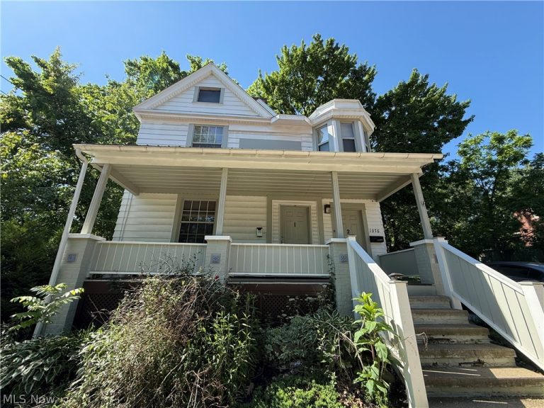 1076 Ackley Street, Akron, OH, 44306