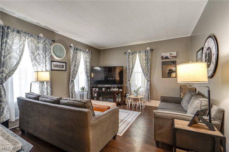 431 11th Street, Massillon, OH - Photo 4