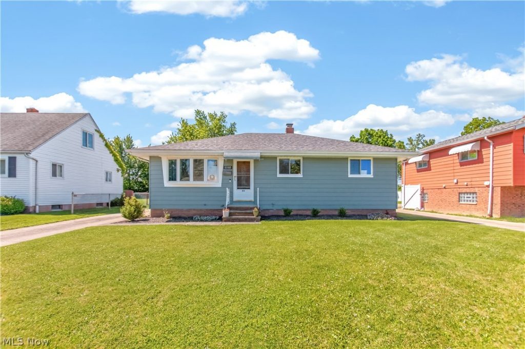 11005 Bobko Boulevard, Parma, OH