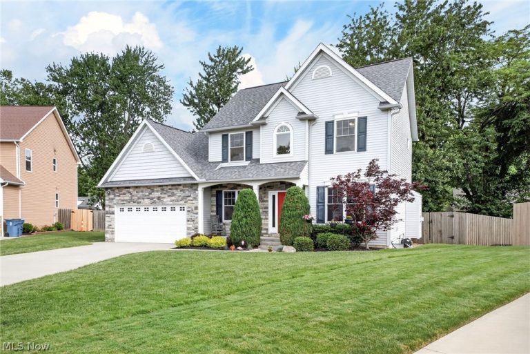 24144 Salzburg Circle, North Olmsted, OH - Photo 4
