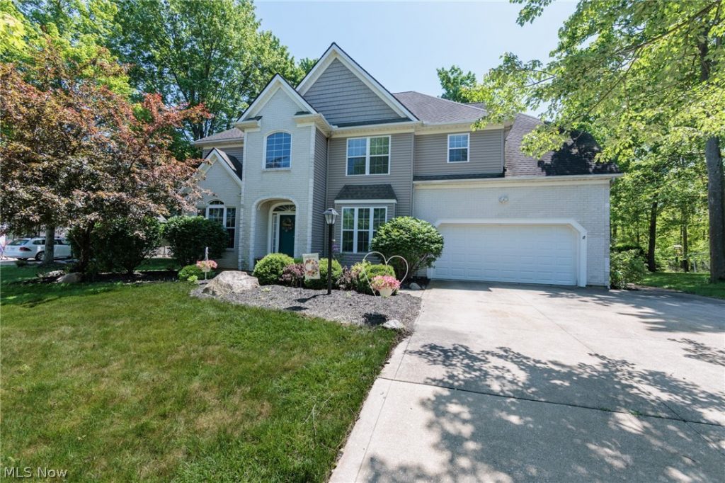 3574 Turnberry Drive, Medina, OH