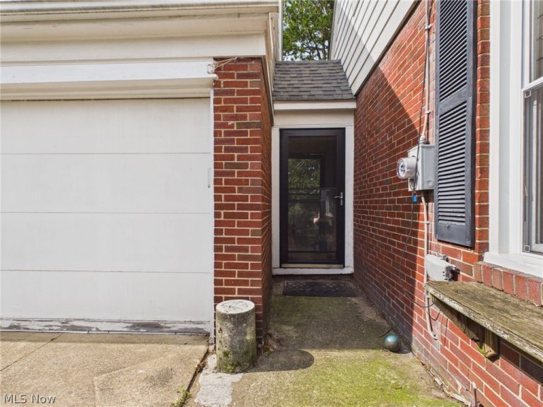 683 Ford Avenue, Barberton, OH - Photo 3