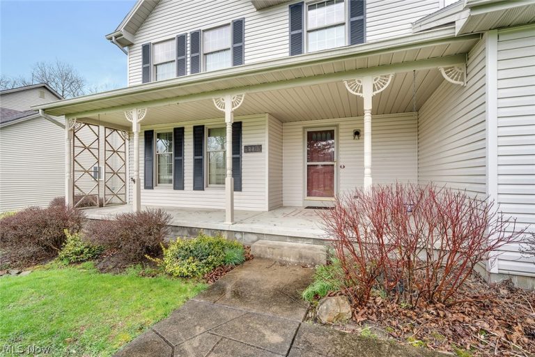 6369 Ridgeview Avenue, Austintown, OH - Photo 5