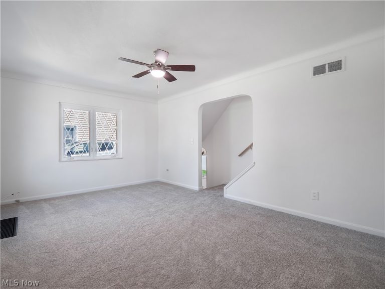 6003 Archmere Avenue, Brooklyn, OH - Photo 6