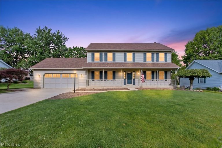 2633 Shamrock Way, Wooster, OH - Photo 2