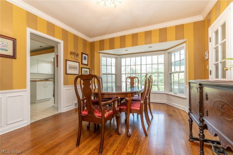 23425 Duffield Road, Shaker Heights, OH - Photo 6