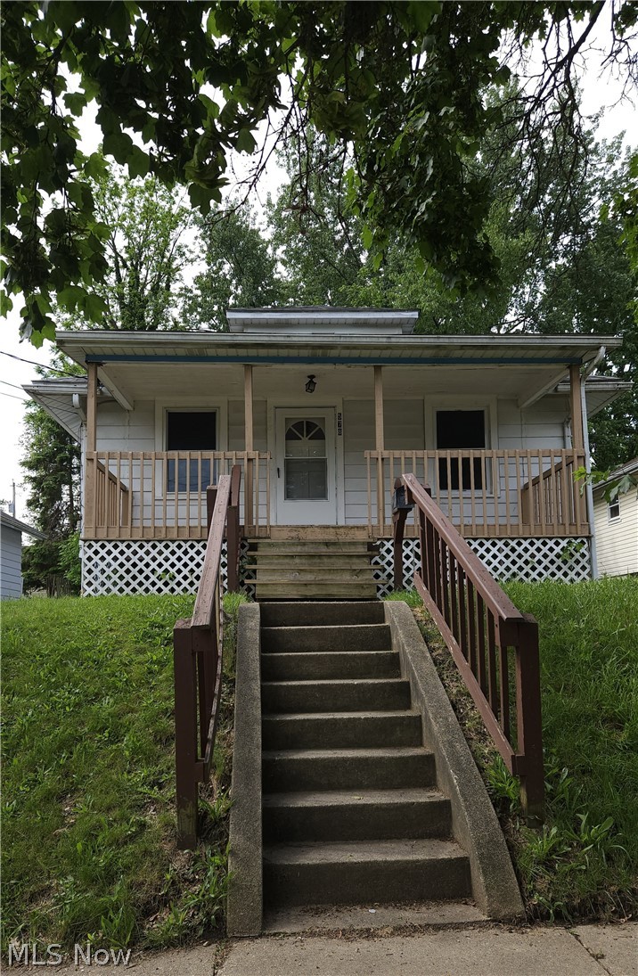 578 Plum Avenue, Akron, OH, 44305