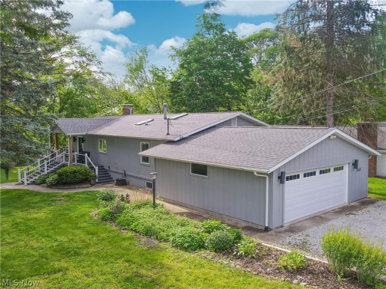 1465 Forest Drive, Akron, OH, 44312