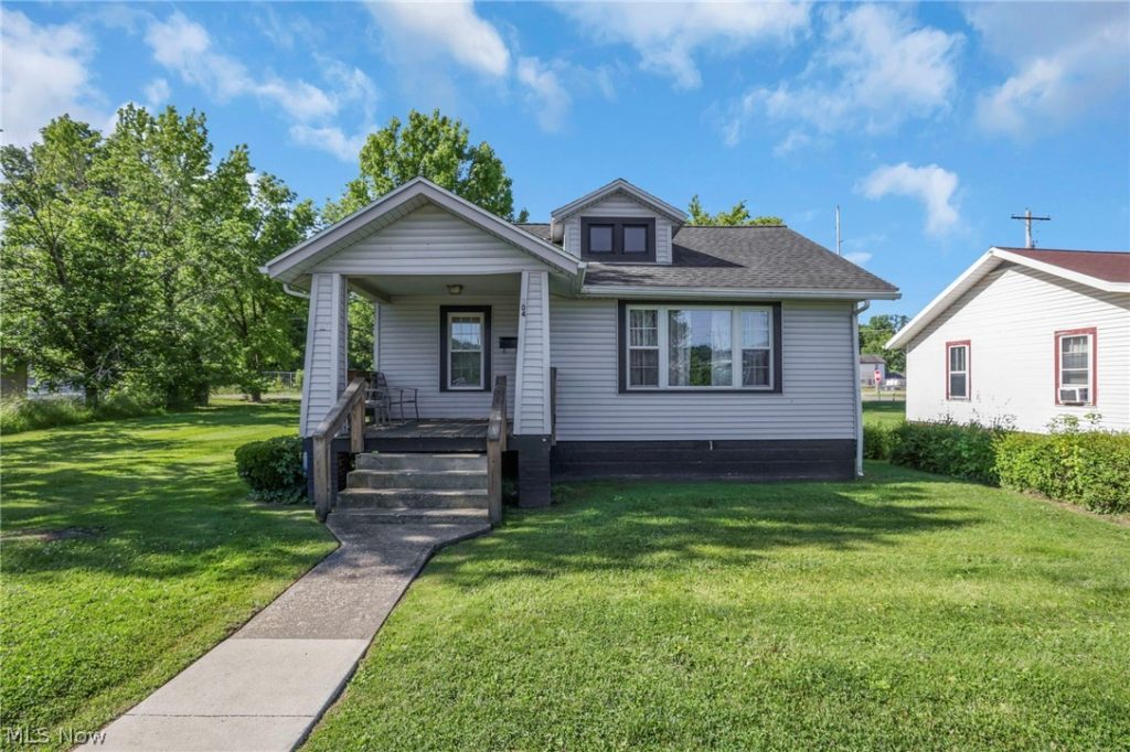 204 Jefferson Street, New Lexington, OH