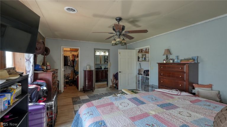 70535 Hopewell Road, Cambridge, OH - Photo 6