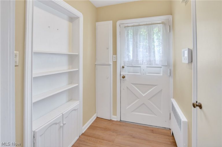56 Highland Avenue, Akron, OH - Photo 2
