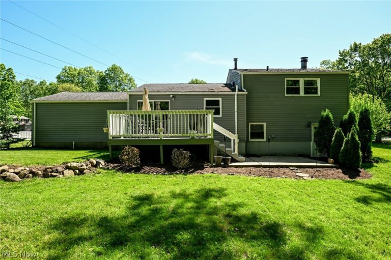 4092 Hummingbird Trail, Stow, OH - Photo 4