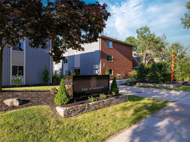 10524 Clifton Boulevard #201, Cleveland, OH, 44102