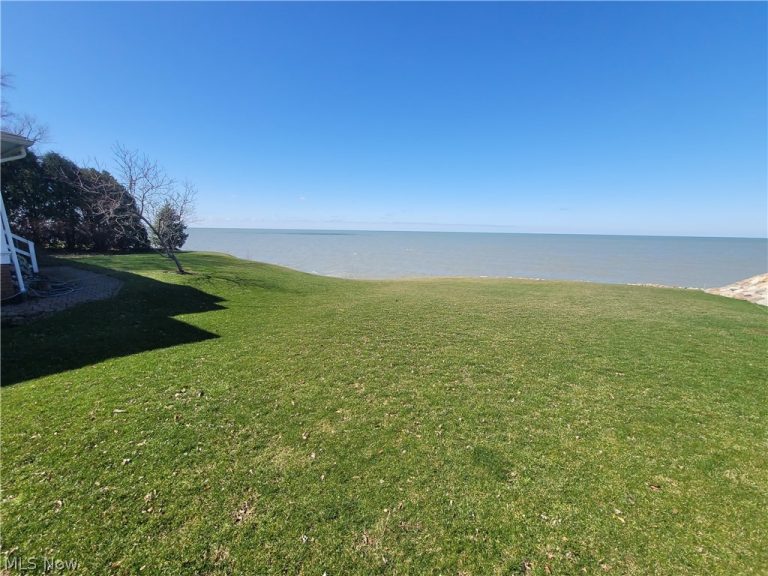 5955 Shore Drive, Madison, OH - Photo 8