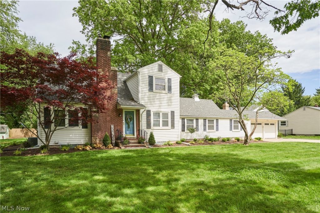 1414 Earhart Avenue, Copley, OH