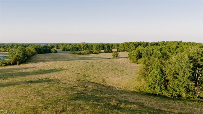 Apollo Road, Salineville, OH, 43945