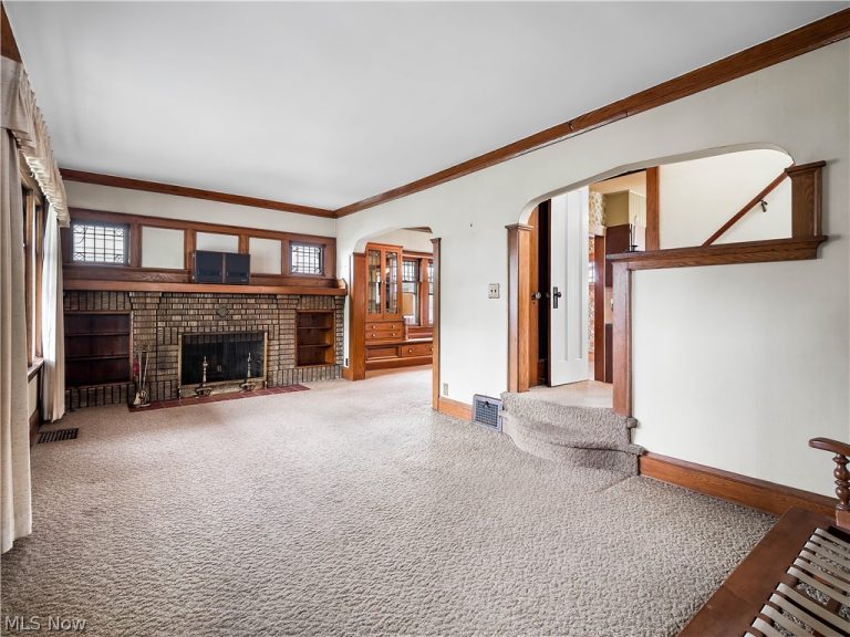 2077 Wyandotte Avenue, Lakewood, OH - Photo 8