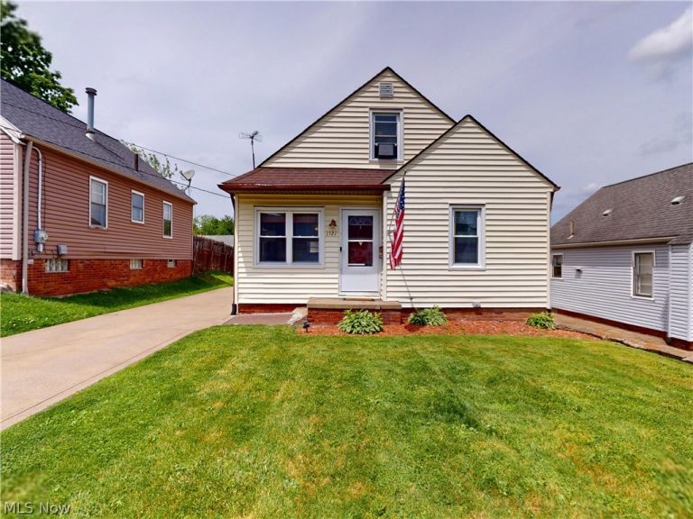 1521 27th Street, Canton, OH, 44714