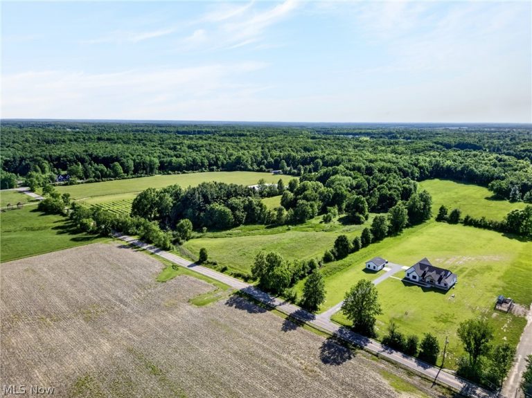 18844 Mennell Road, Grafton, OH - Photo 6