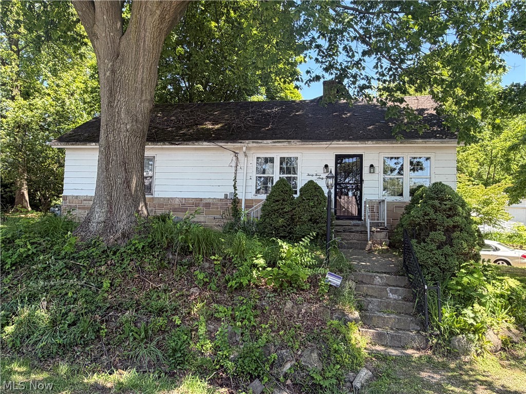 3365 Waterside Drive, Akron, OH