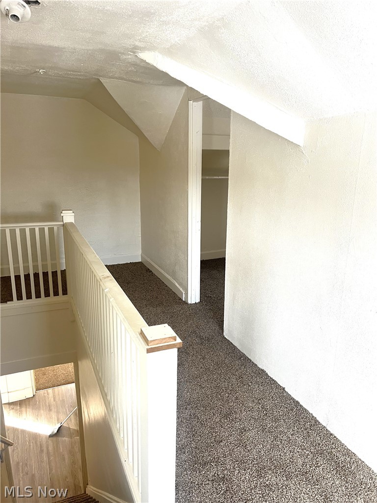 34 Illinois Avenue, Youngstown, OH - Photo 8