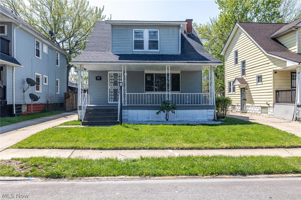 12708 Dove Avenue, Cleveland, OH