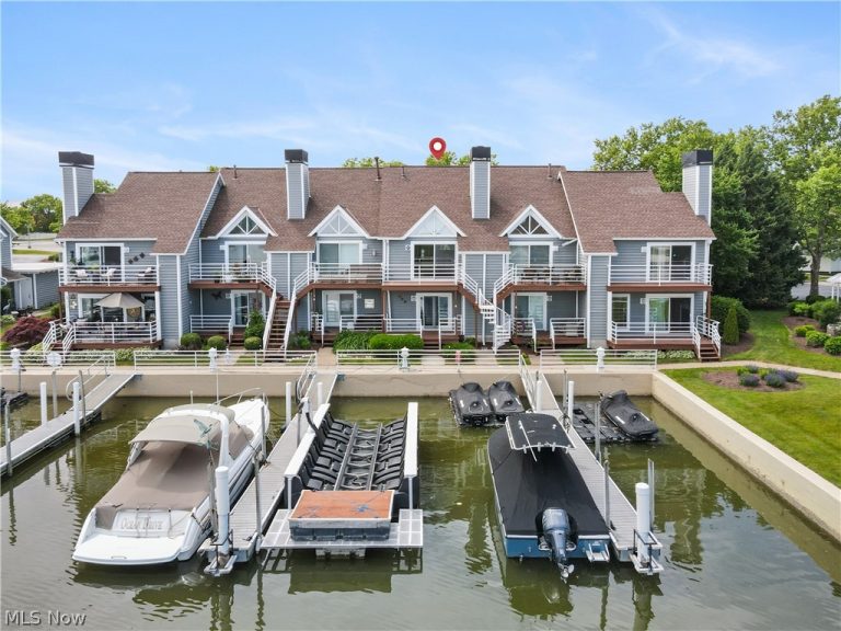 179 Marina Point Drive, Sandusky, OH, 44870