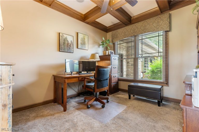 5850 Quarry Lake Drive, East Canton, OH - Photo 4