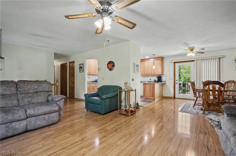 4250 Herr Fieldhouse Road, Southington, OH - Photo 6