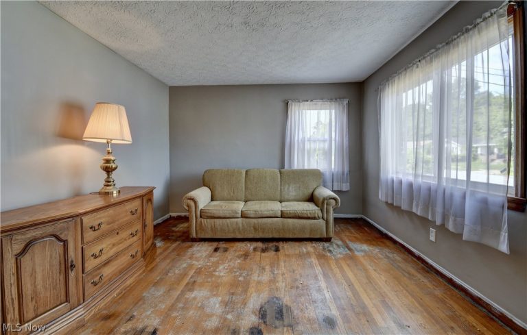 679 Mohawk Avenue, Akron, OH - Photo 3