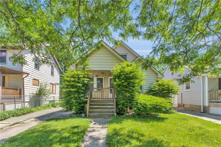 13019 Gilmore Avenue, Cleveland, OH - Photo 2