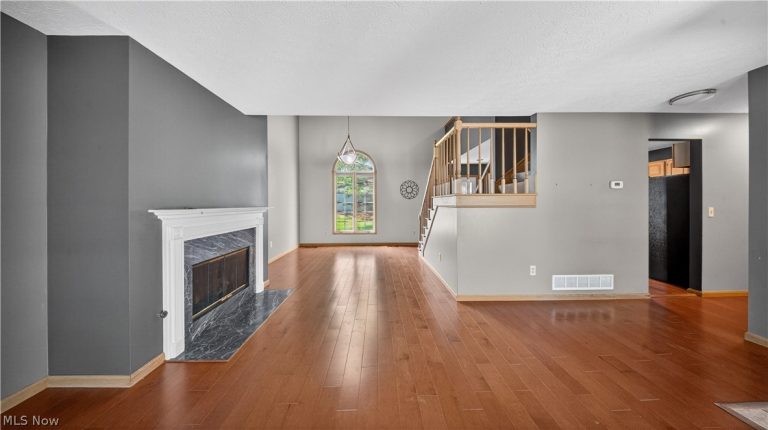 20745 Sun Meadow Trail, Strongsville, OH - Photo 6
