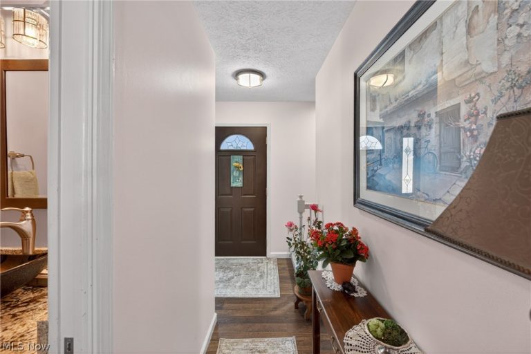 386 Tulip Trail, Wadsworth, OH - Photo 3
