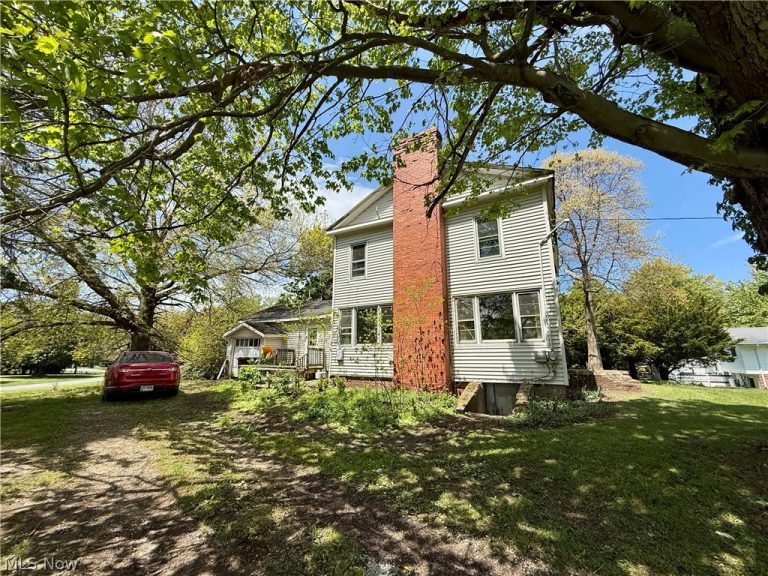 1388 Sherman Street, Geneva, OH - Photo 3