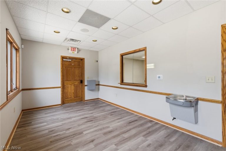 1221 Trimble Road, Mansfield, OH - Photo 3