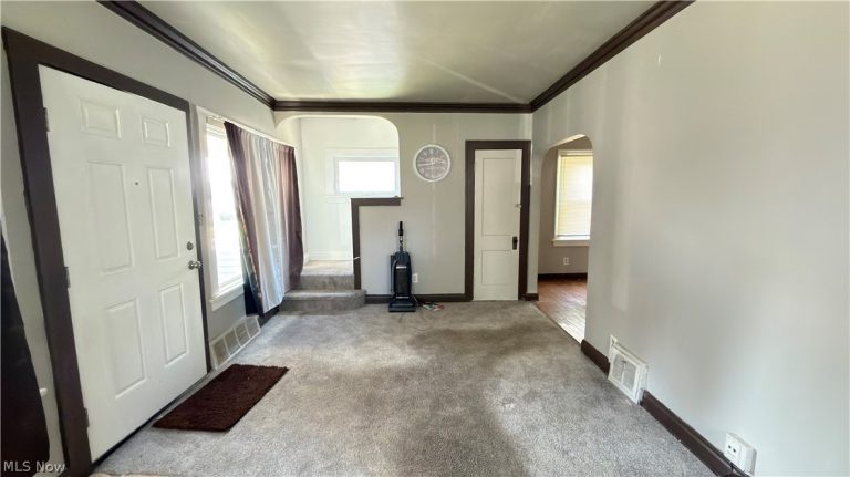 4630 86th Street, Garfield Heights, OH - Photo 3