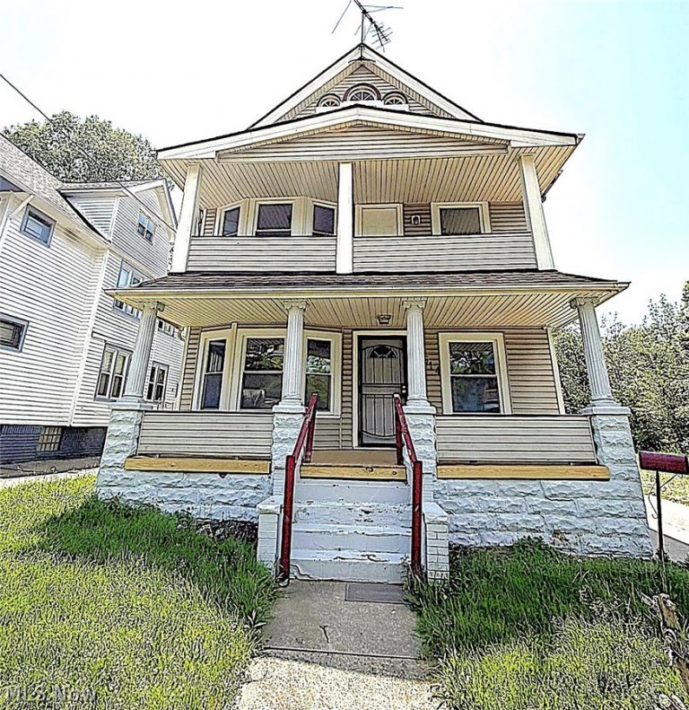 10514 Lamontier Avenue, Cleveland, OH, 44104