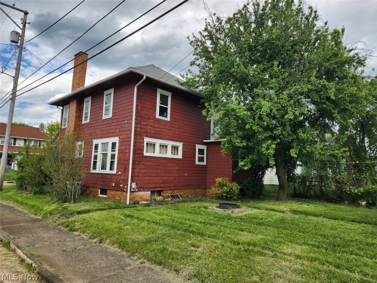 2336 10th Street, Canton, OH - Photo 3